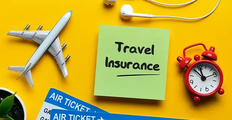 بیمه مسافرتی کانادا (Travel insurance) چیست؟