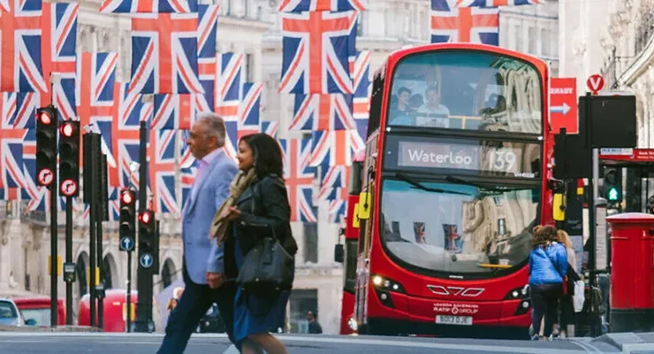 شرایط زندگی در انگلیس برای پناهندگان